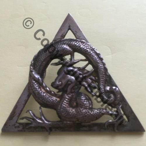 41.3  3eDRILLE  Fab LOC AJOURE Dragon relief GROSSE TETE 40mm Src.alsacevieuxpapiers 1240Eur09.15